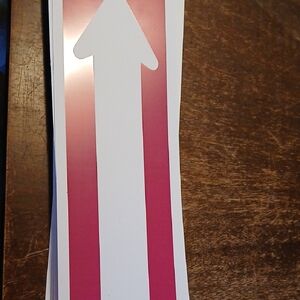 Directional Arrows Pink